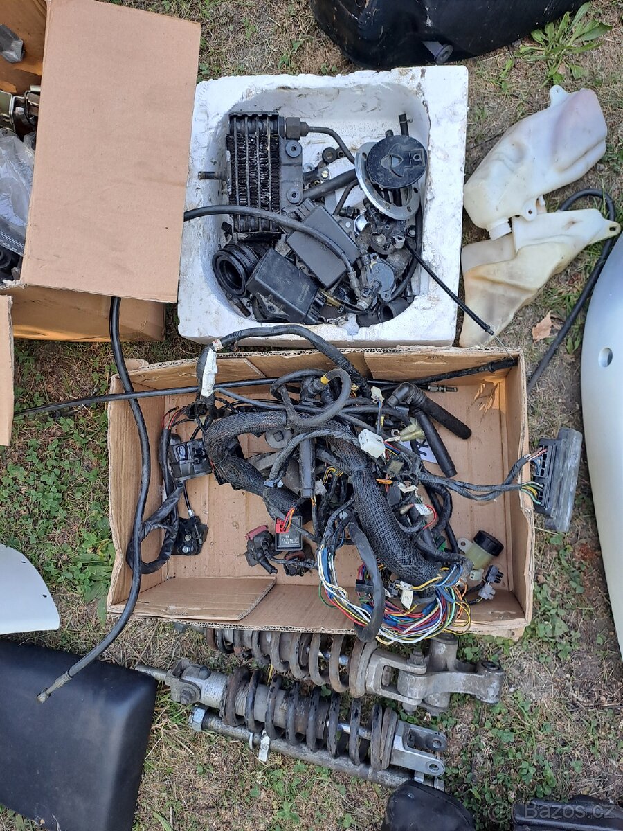 Kawasaki ZXR 750 L - 11