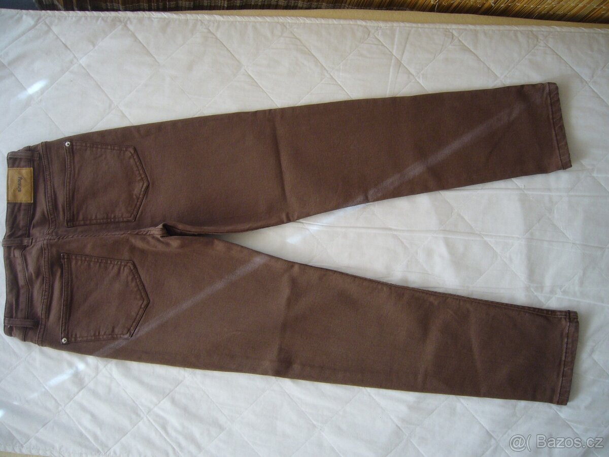 Prodám dvoje hnědé rifle - 11