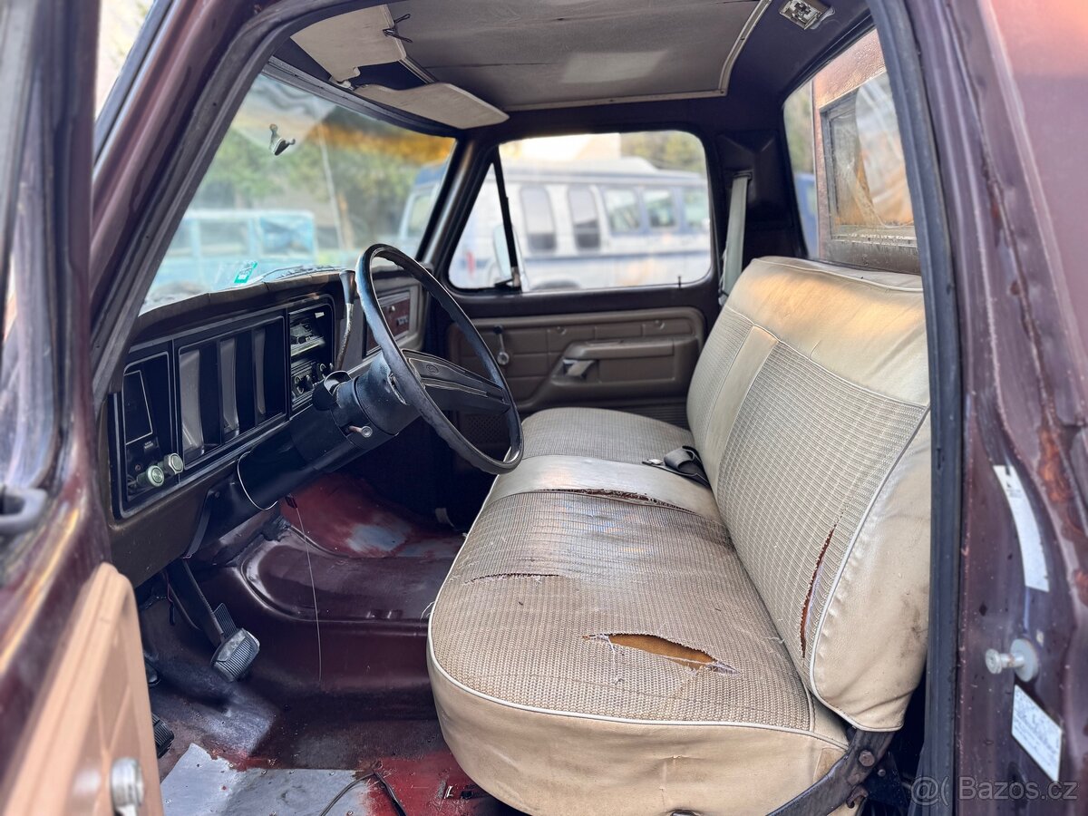 1979 Ford F100 custom V8 automat - 11