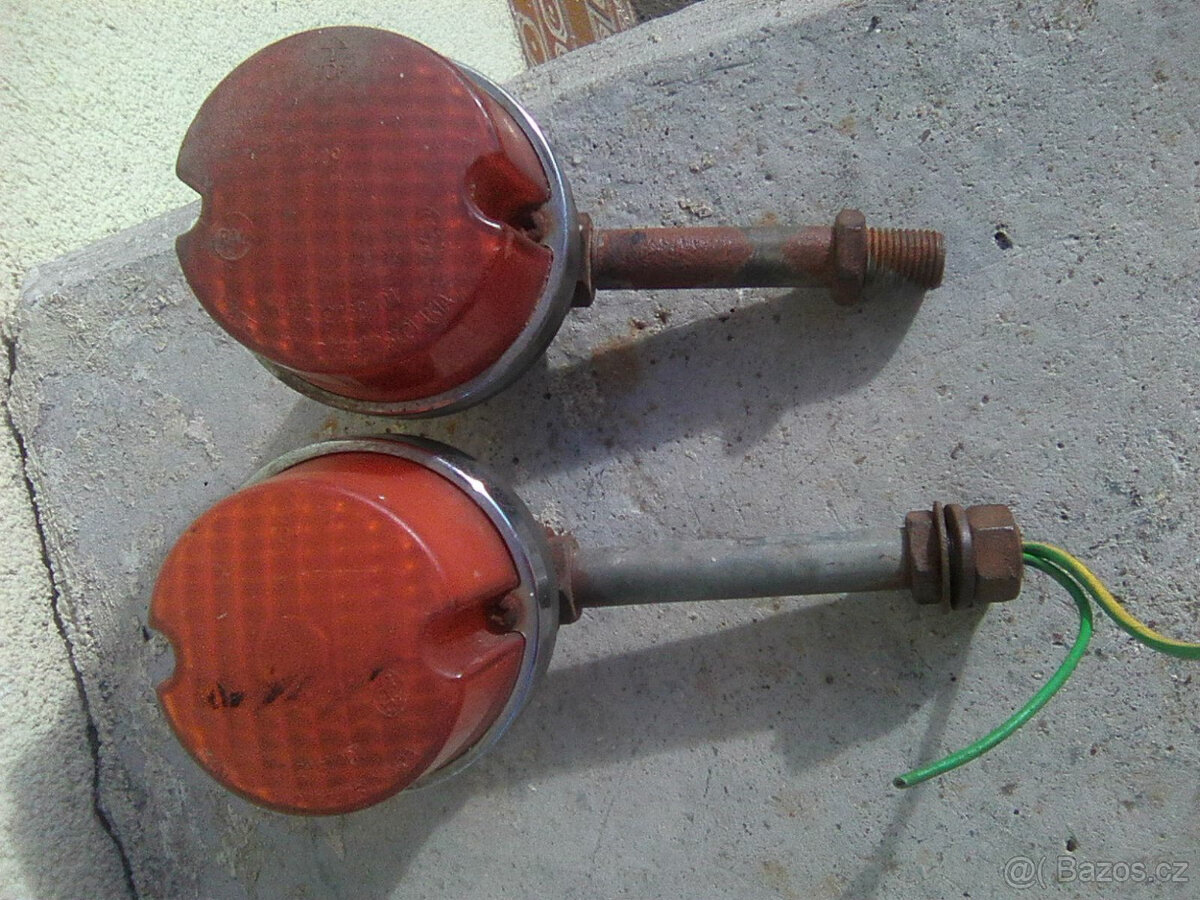 Jawa 350/634 - válce,otáčkoměr,blinkry a vypínač spojky - 11