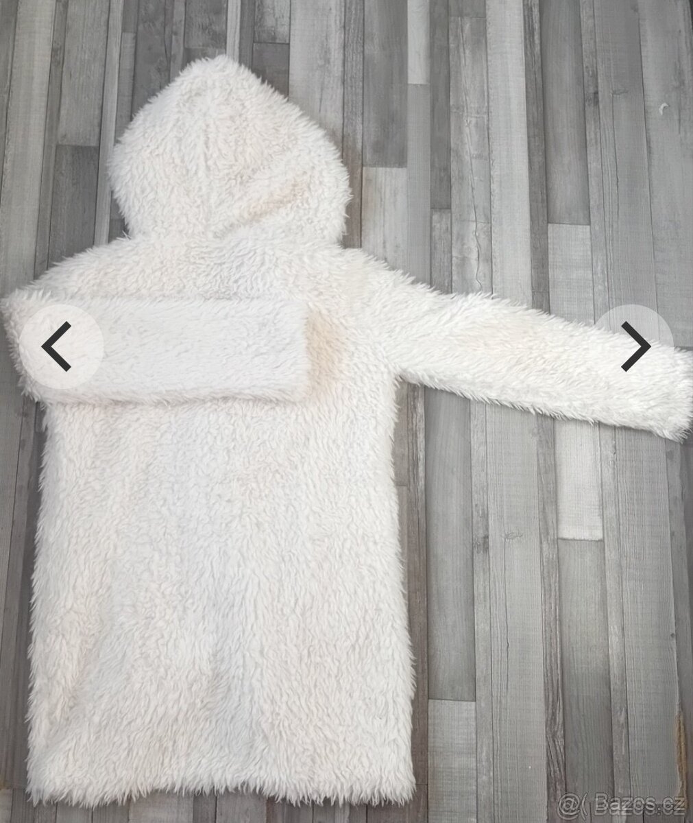 Balík oblečení S/34 – 4 kusy, super stav - 11