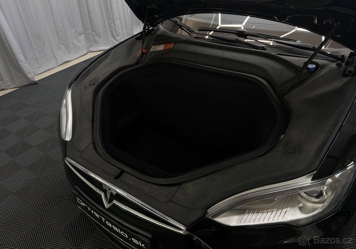 Tesla Model S Free supercharging 85D - 11