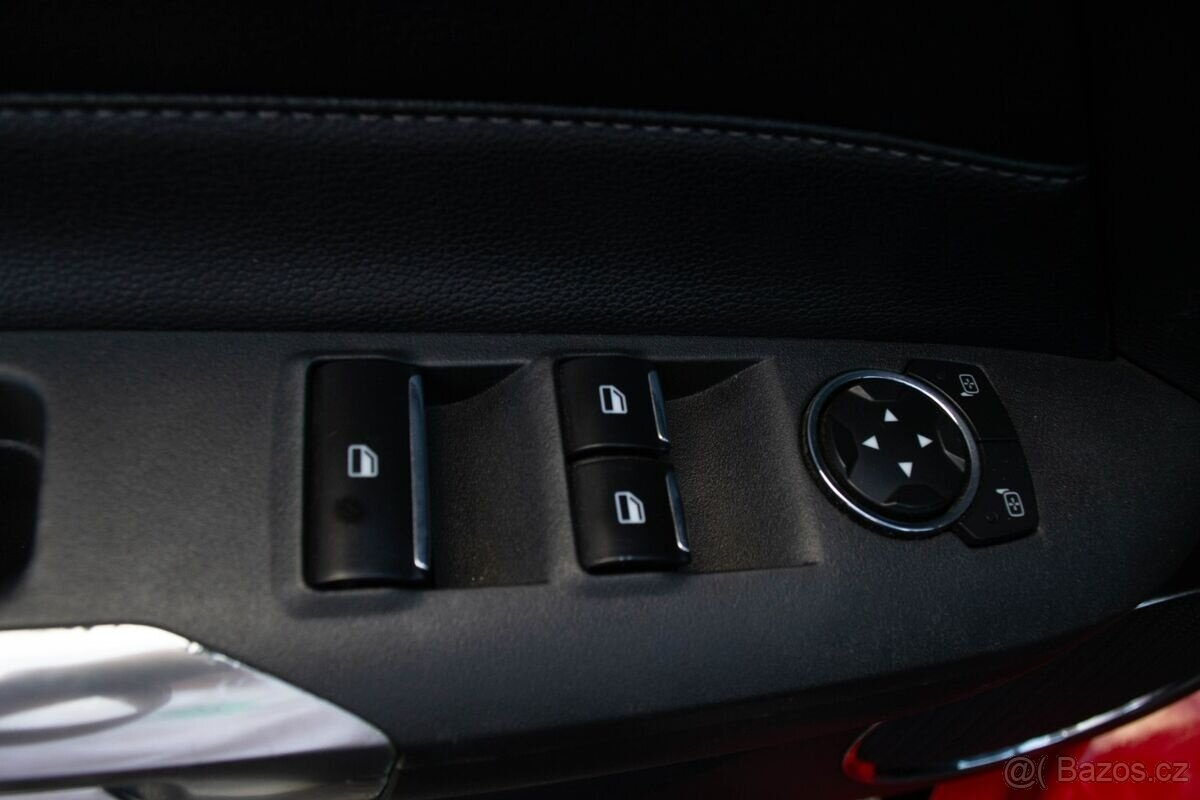 Ford Mustang 2.3 ecoboost - 11