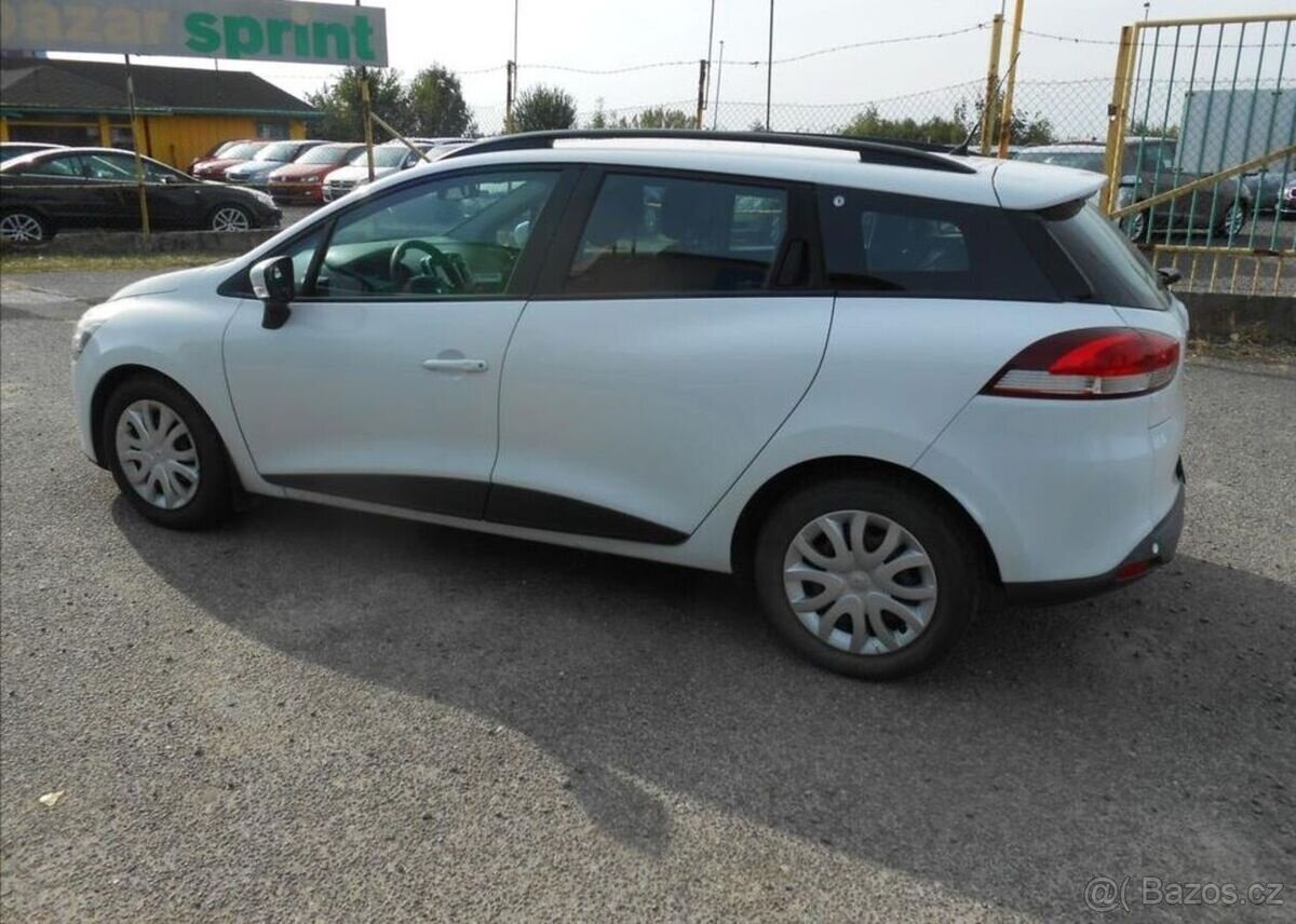 Renault Clio 1,2 54 kW CZ Serviska benzín - 11