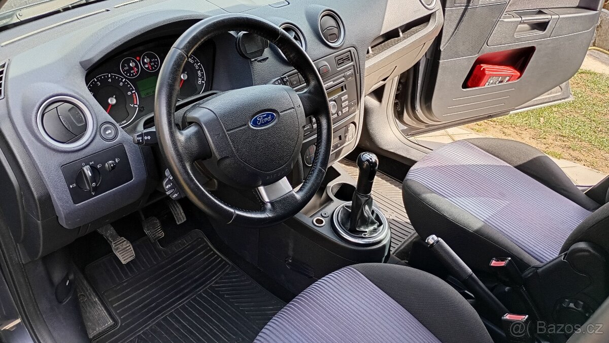 Ford Fusion 1.4 - 11