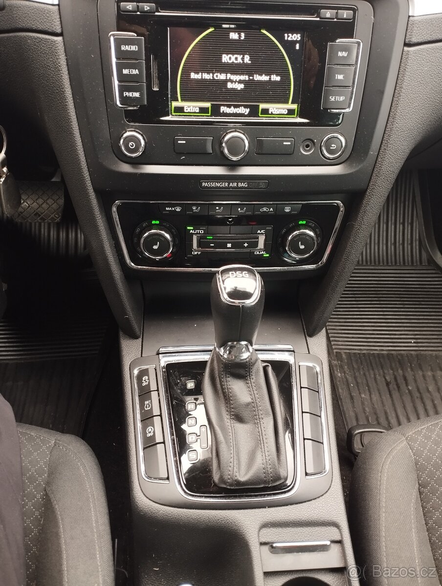 Škoda Superb Combi DSG 2.0 TDI - 11