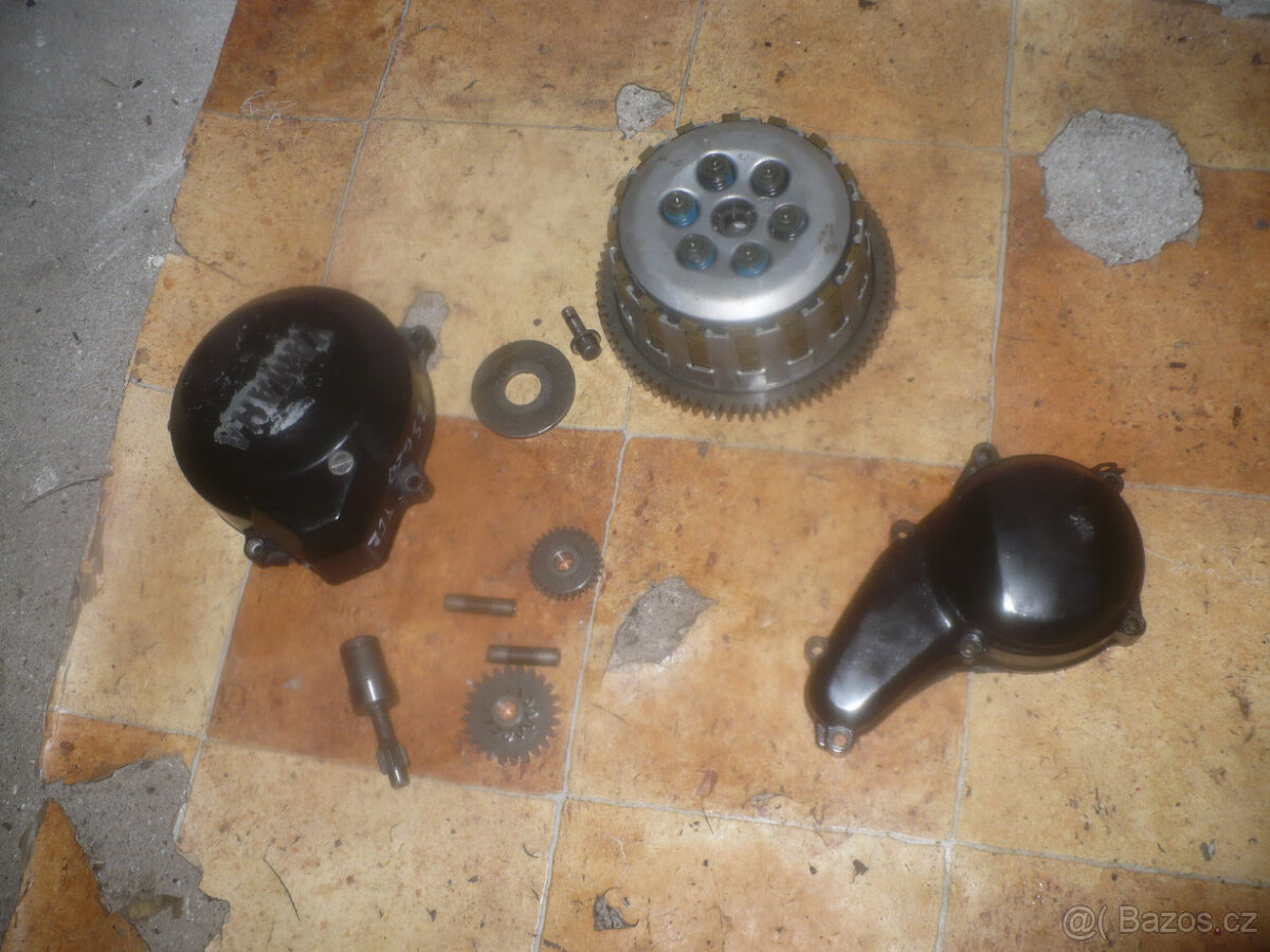 Yamaha FZS 600 Fazer r. 98-02-díly ze dvou motorek - 11