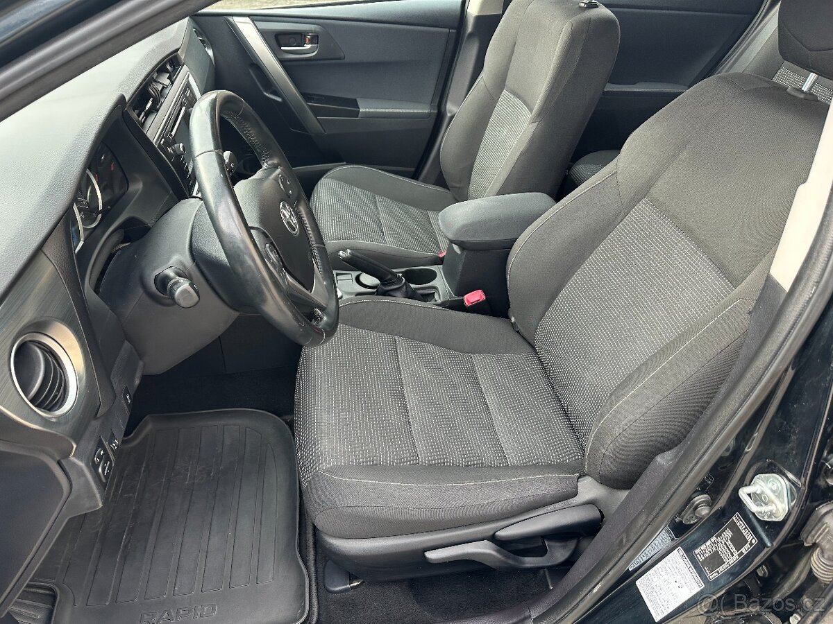 Toyota Auris 1.6 98kW 2013 97526km LIFE+ - 11