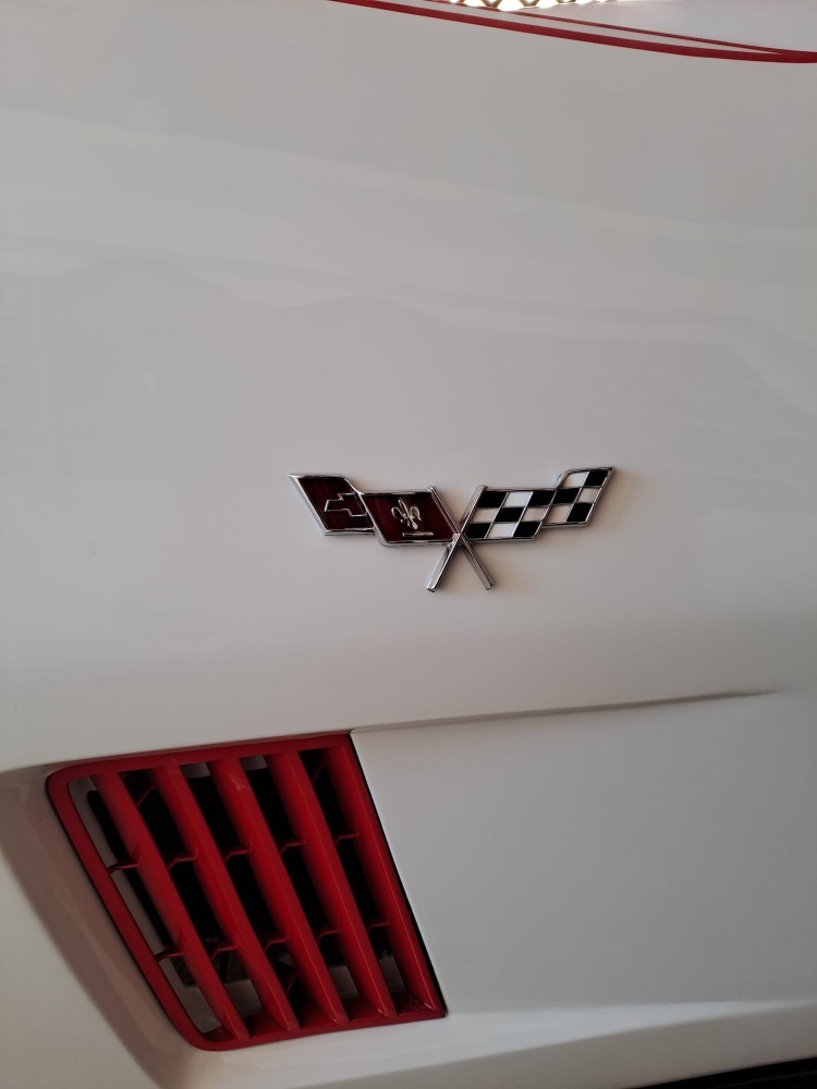 Cevrolet Corvette C3 V8 5,7 - 11