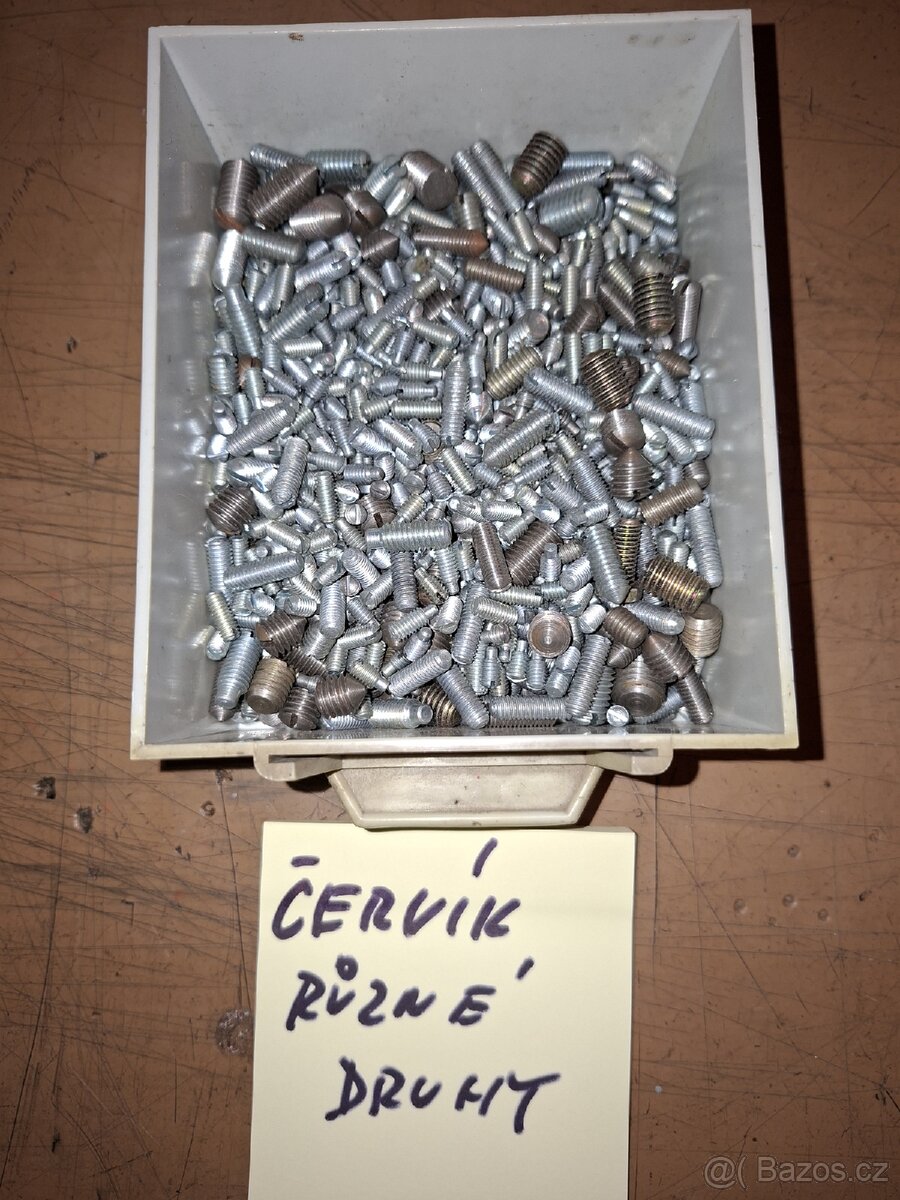 Spojovací materiál..šrouby, matice NOVÉ - 11
