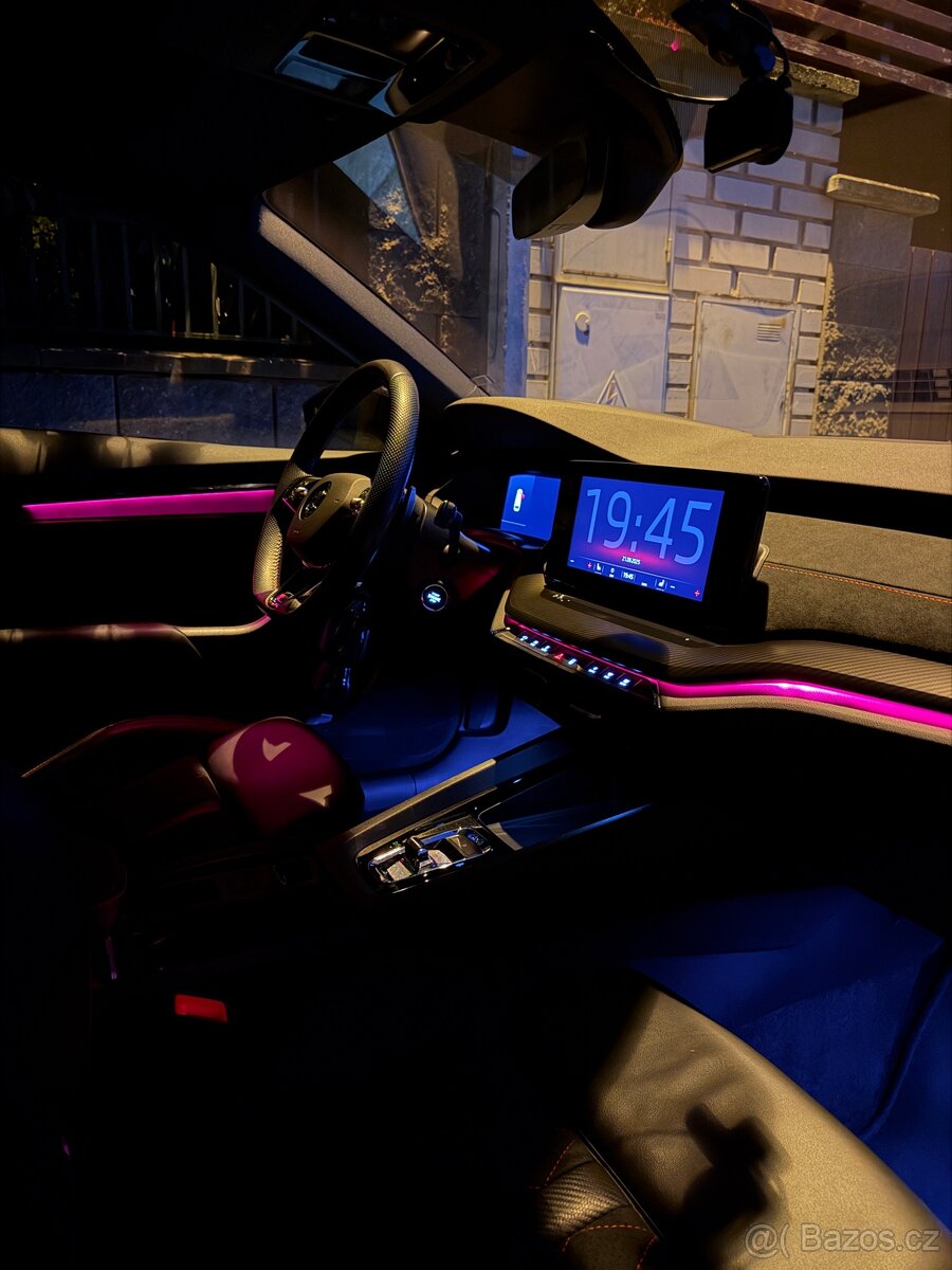 Škoda Octavia 4 RS TDI 4x4 - 11