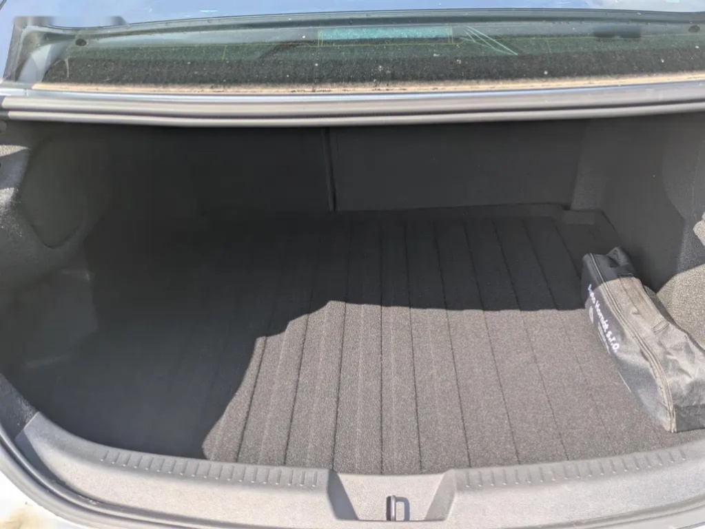 Renault Mégane, GrandCoupé techno TCe 140 EDC - 11