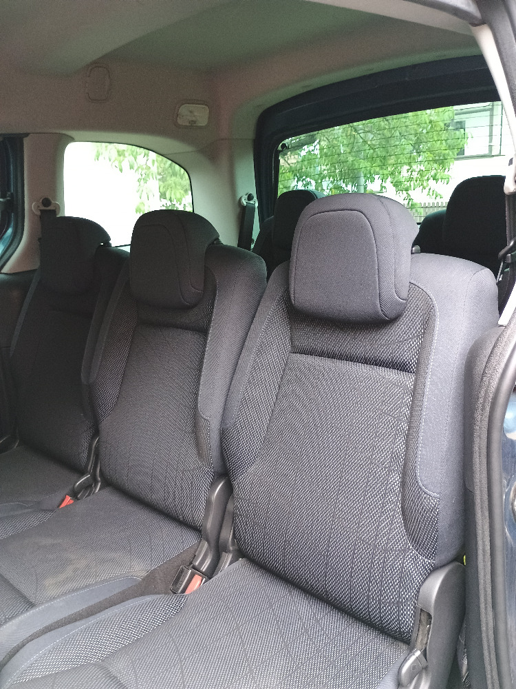 Peugeot Partner Tepee - 11