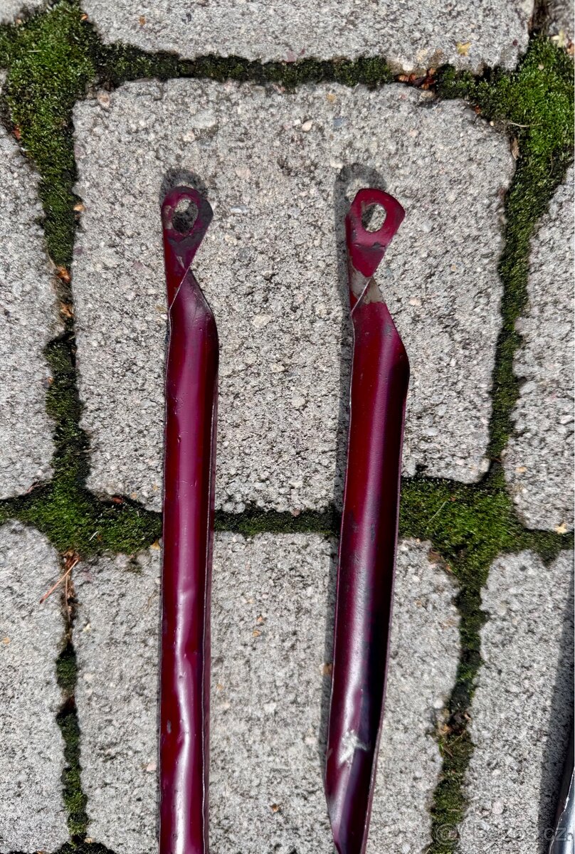 Jawa CZ kývačka, perak, ČZ - držáky náhonu - 11