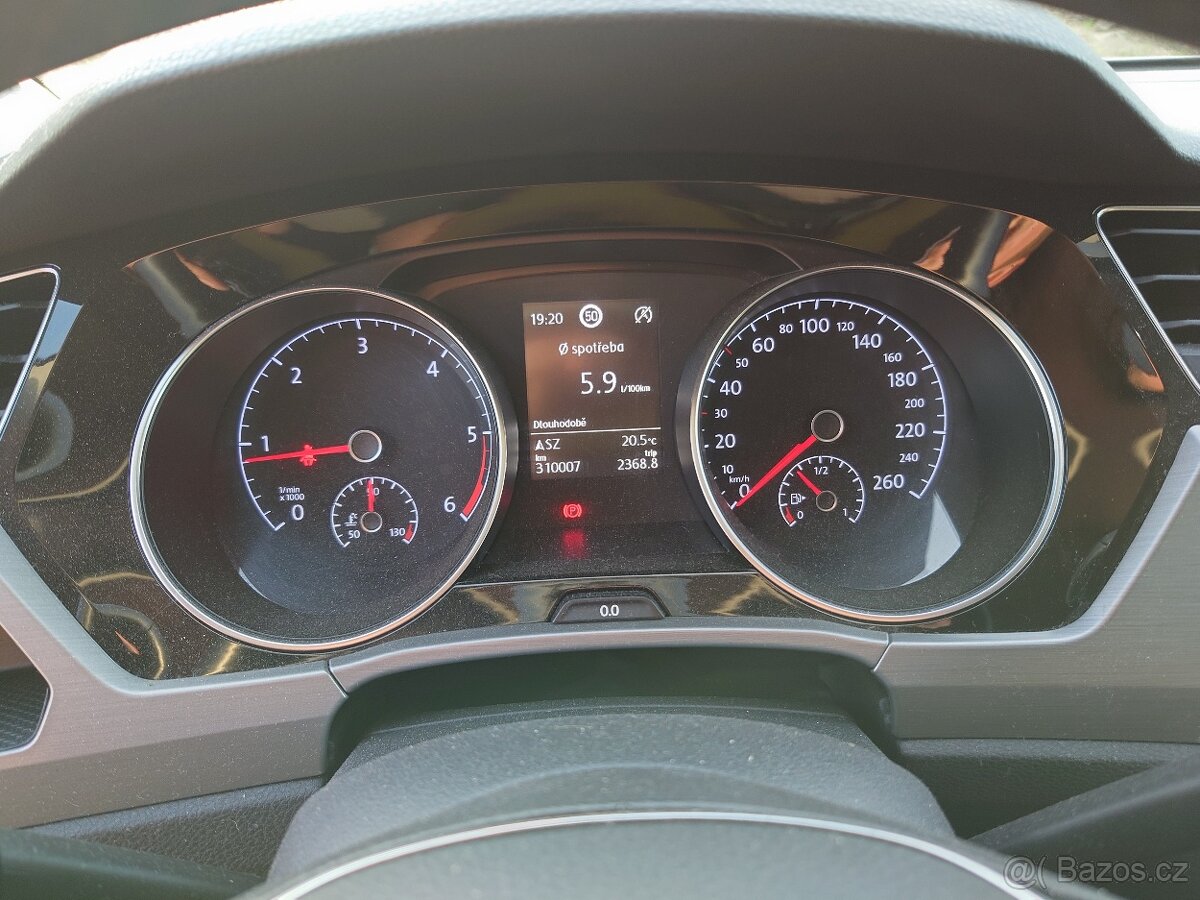 VW Touran 2.0 Tdi 110kw - 11