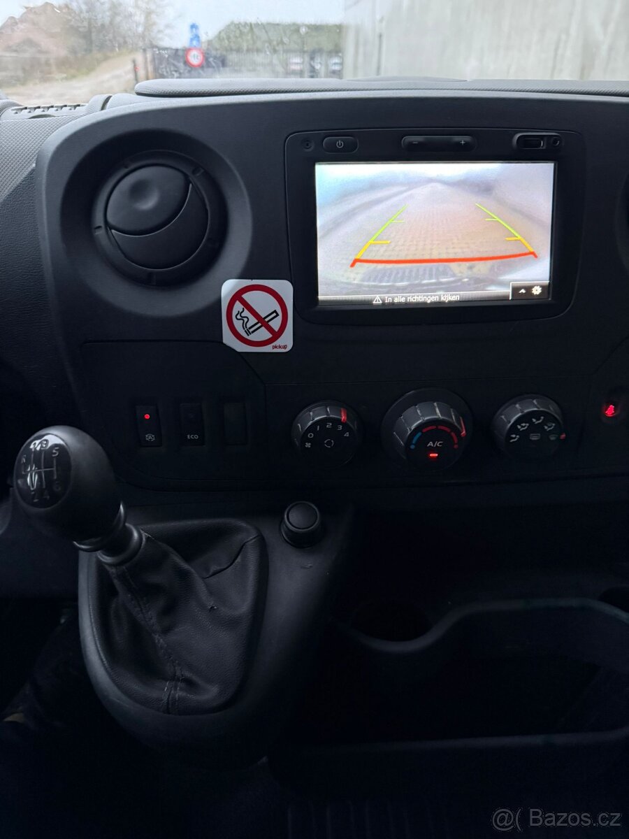 RENAULT MASTER 2,3 dci 6 místný - 6 míst -2016 1 majitel - 11