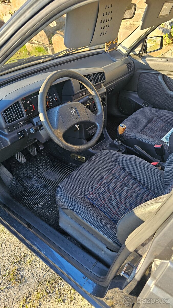 Peugeot 405 1.8TD - 11
