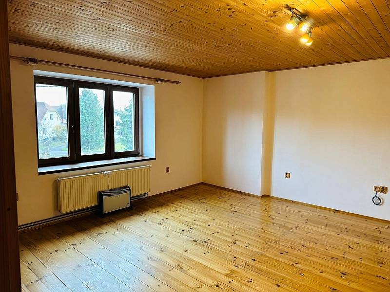 Pronajmu byt 2+kk, 60 m2 - KNĚŽNICE 5 km od Jičína - 11