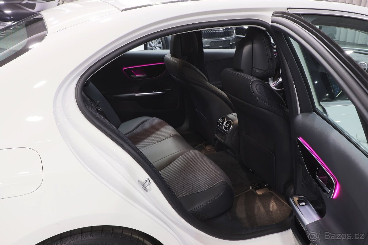 Mercedes-Benz C300d 195kW - otevřeno celý víkend do 20:00 - 11