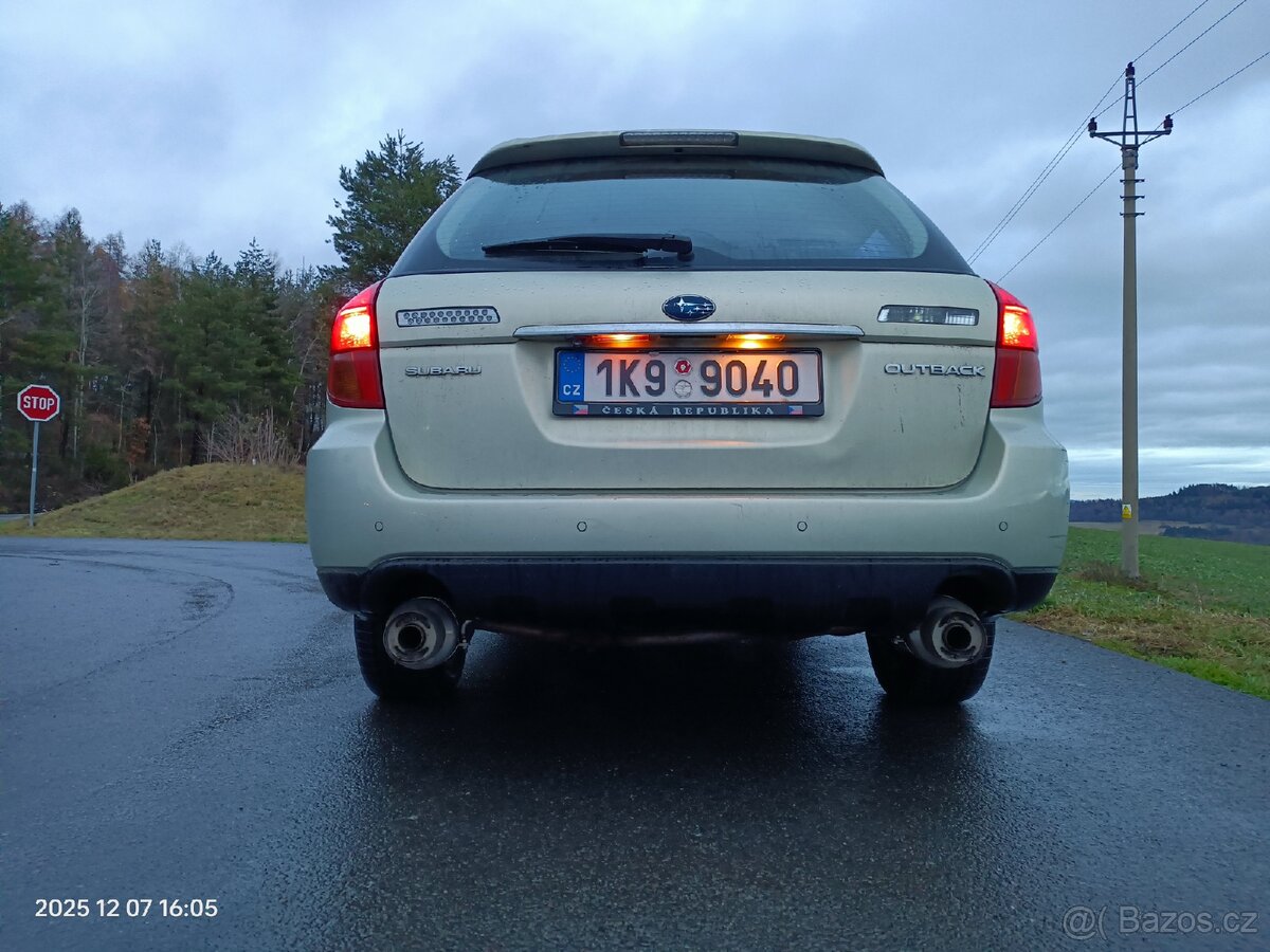 Subaru Outback III 3.0 H6 – 180 kW – nová STK
- 11