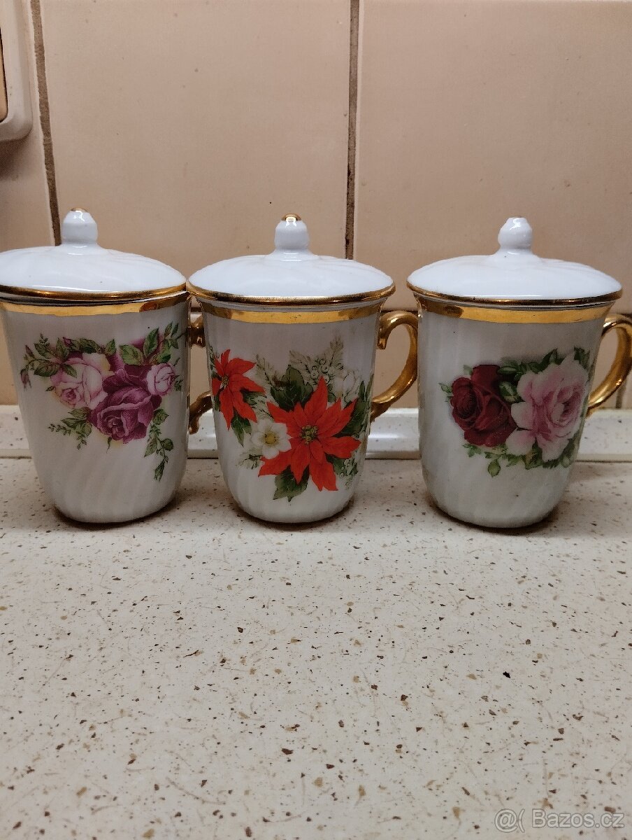 Hrníčky s pokličkou - 11