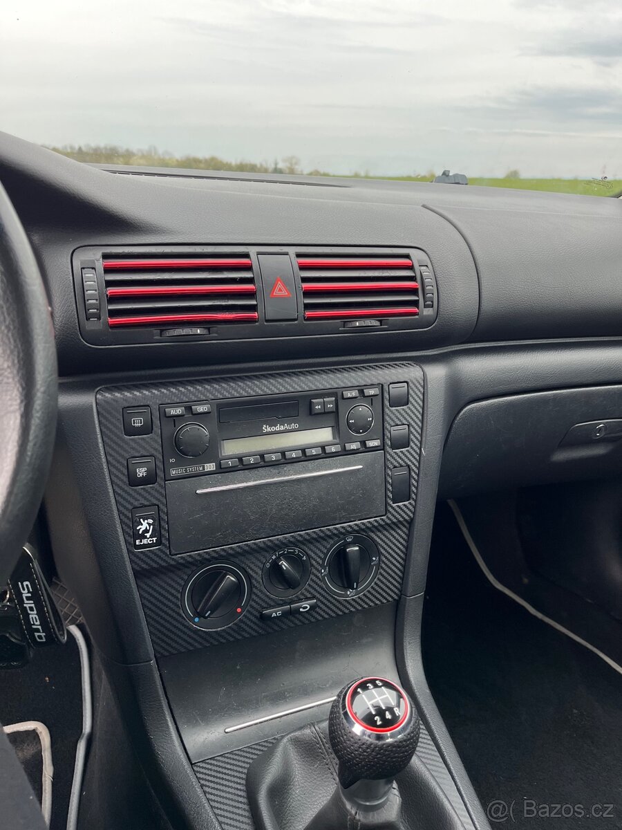 Škoda Superb 1 2.0 - 11