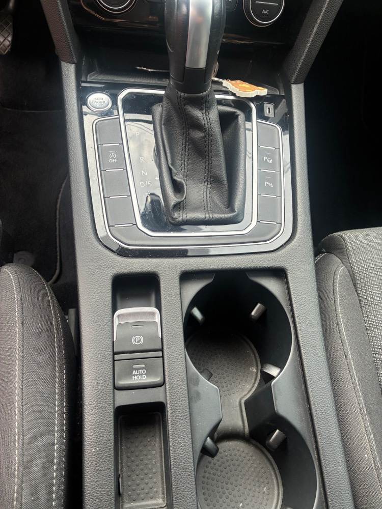 VW Passat B8.5 Variant 2.0TDI 140kW DSG - 11