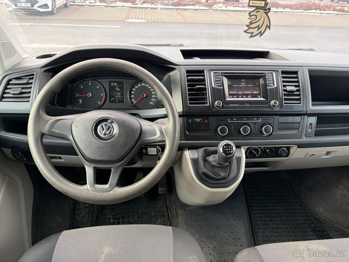 Volkswagen Transporter 2.0 TDi 1.maj.ČR 9míst long - 11