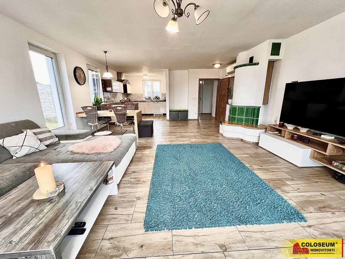 Hrušovany nad Jevišovkou, RD 4+kk, 188 m², garáž – rodinný d - 11