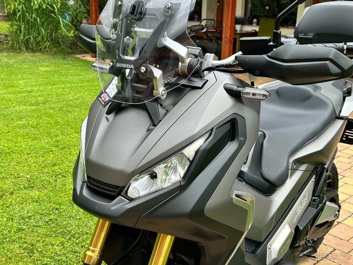 Honda X-ADV 750 - 11