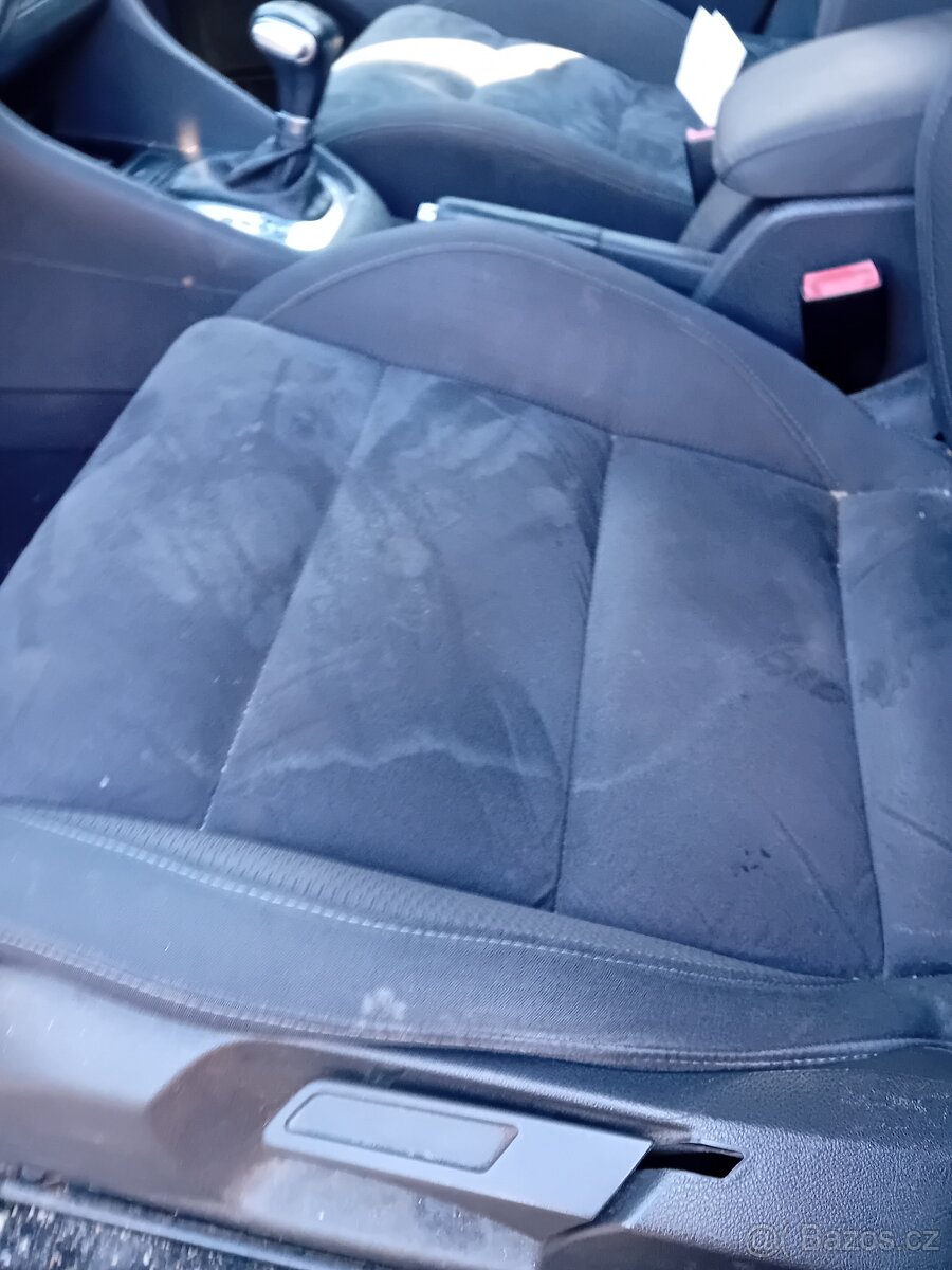 VW GOLF6 1.9TDI 66KW-DILY - 11