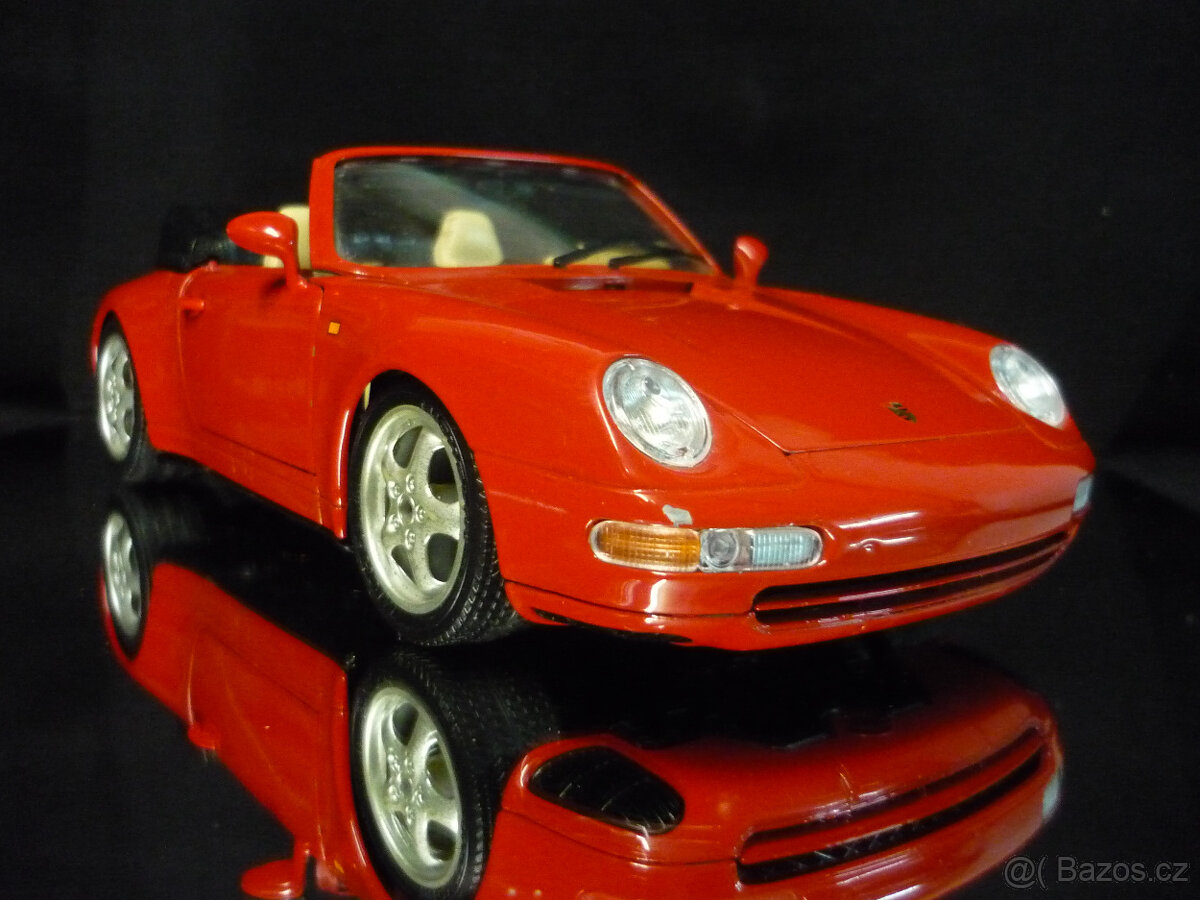 Porsche 911 Carrera Cabriolet Bburago 1/18 - 11