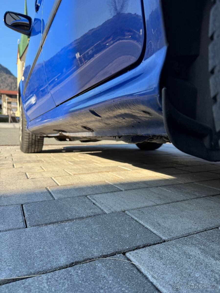 Octavia 1,6 combi - 11