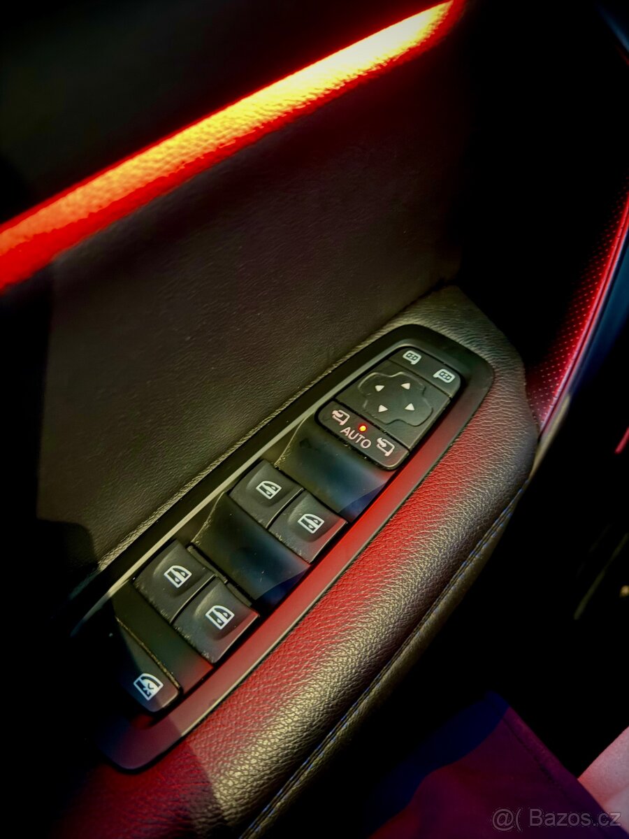 Renault Megane GT 4control EDC 150kW - 11