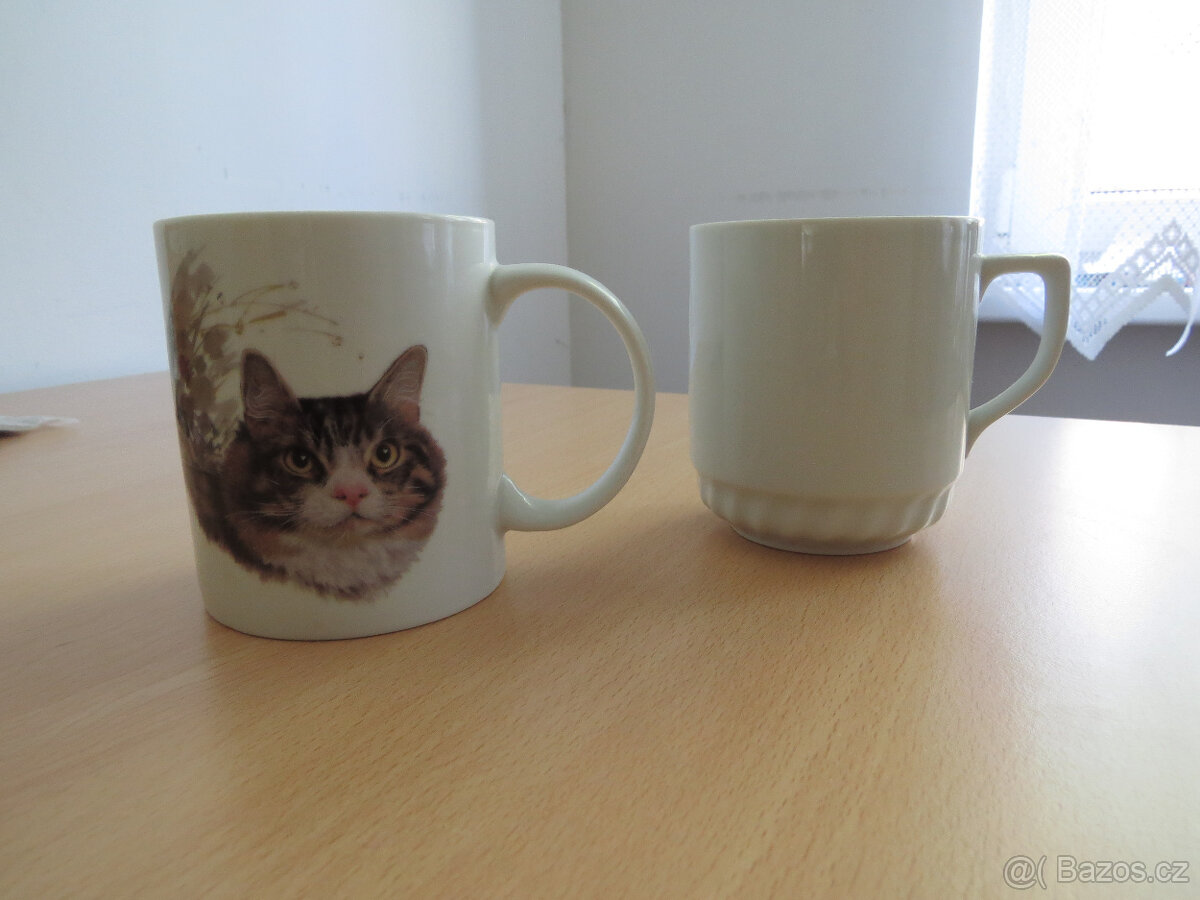 Hrnečky, obrázky, retro prostírání, andělíčci - 11