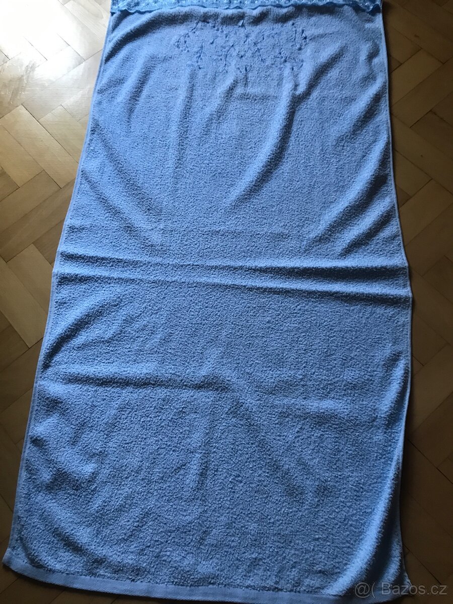 Ložní soupr. polstarky a povlaky, rucniky,osusky,deky. - 11