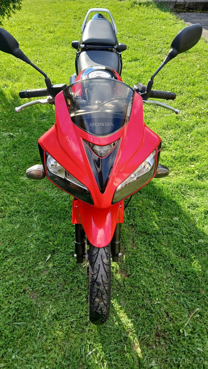 Honda CBR 125r - 11