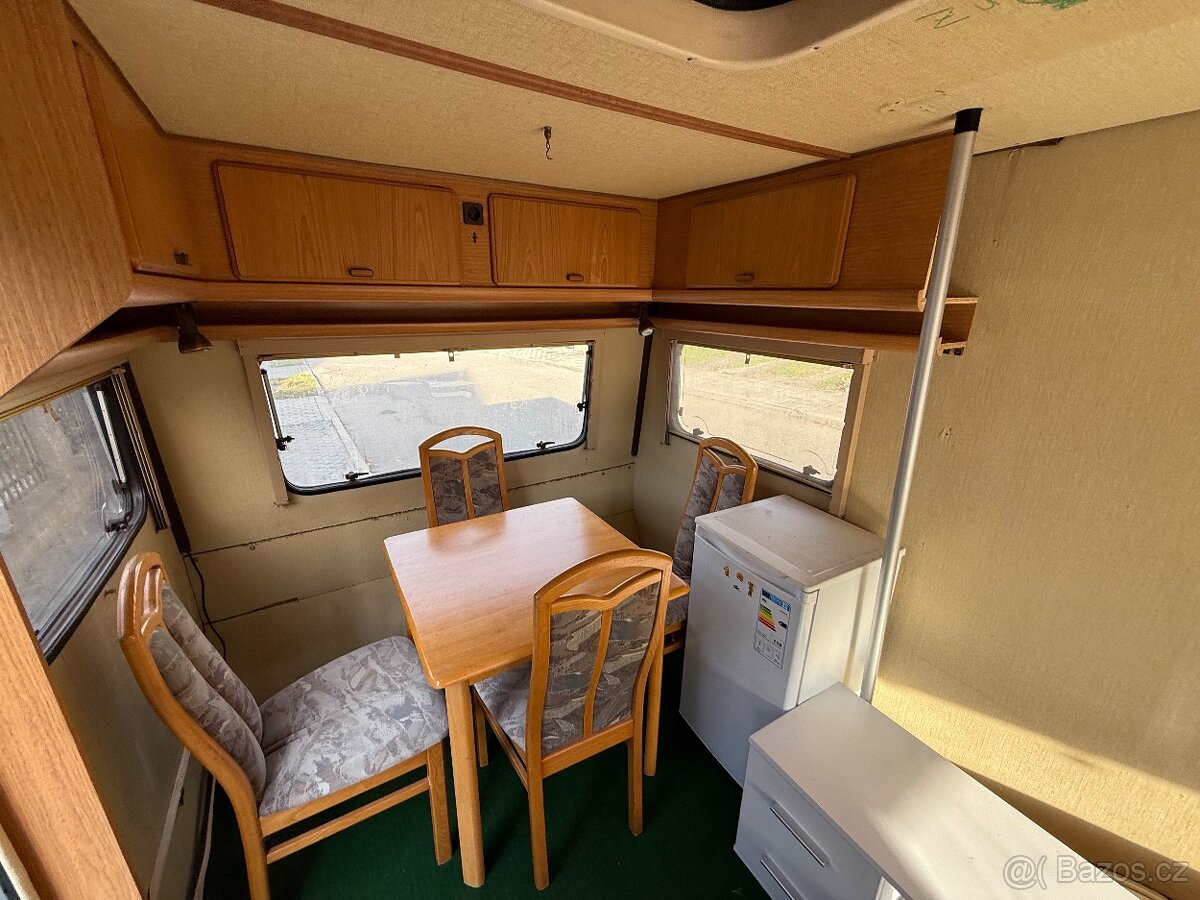 Karavan Hymer Eriba Nova - 11