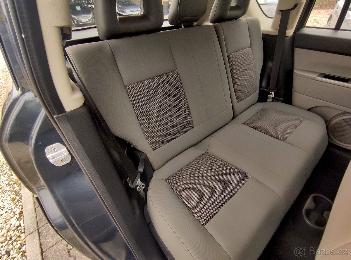 JEEP COMPASS 2.4i VVT 4x4 SPORT,125KW,ALU,ZÁVĚS,MANUÁL - 11