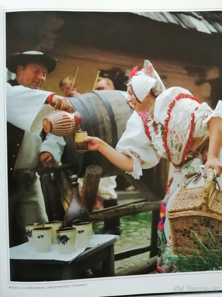 Vlkolínec - klenot svetového dedičstva--2000--Obrazová publi - 11