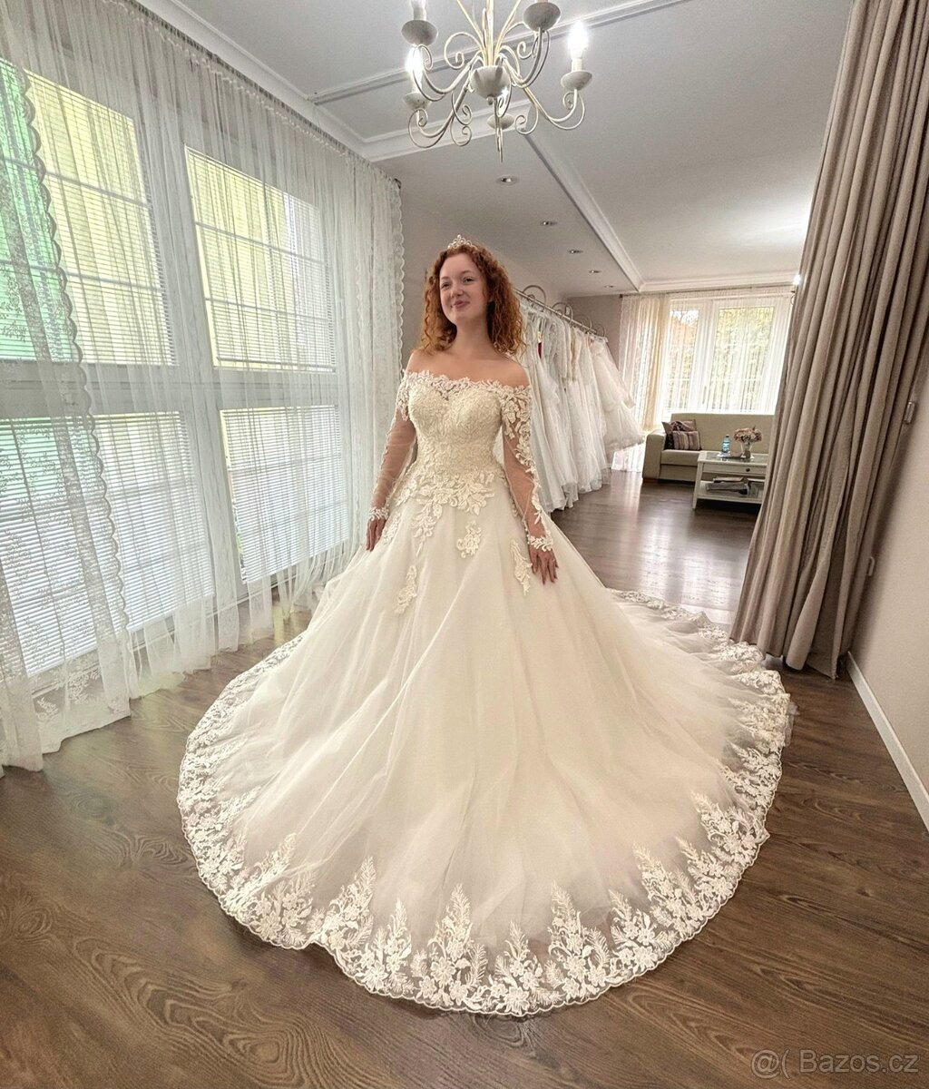 Šaty na polonézu, svadbu - 11