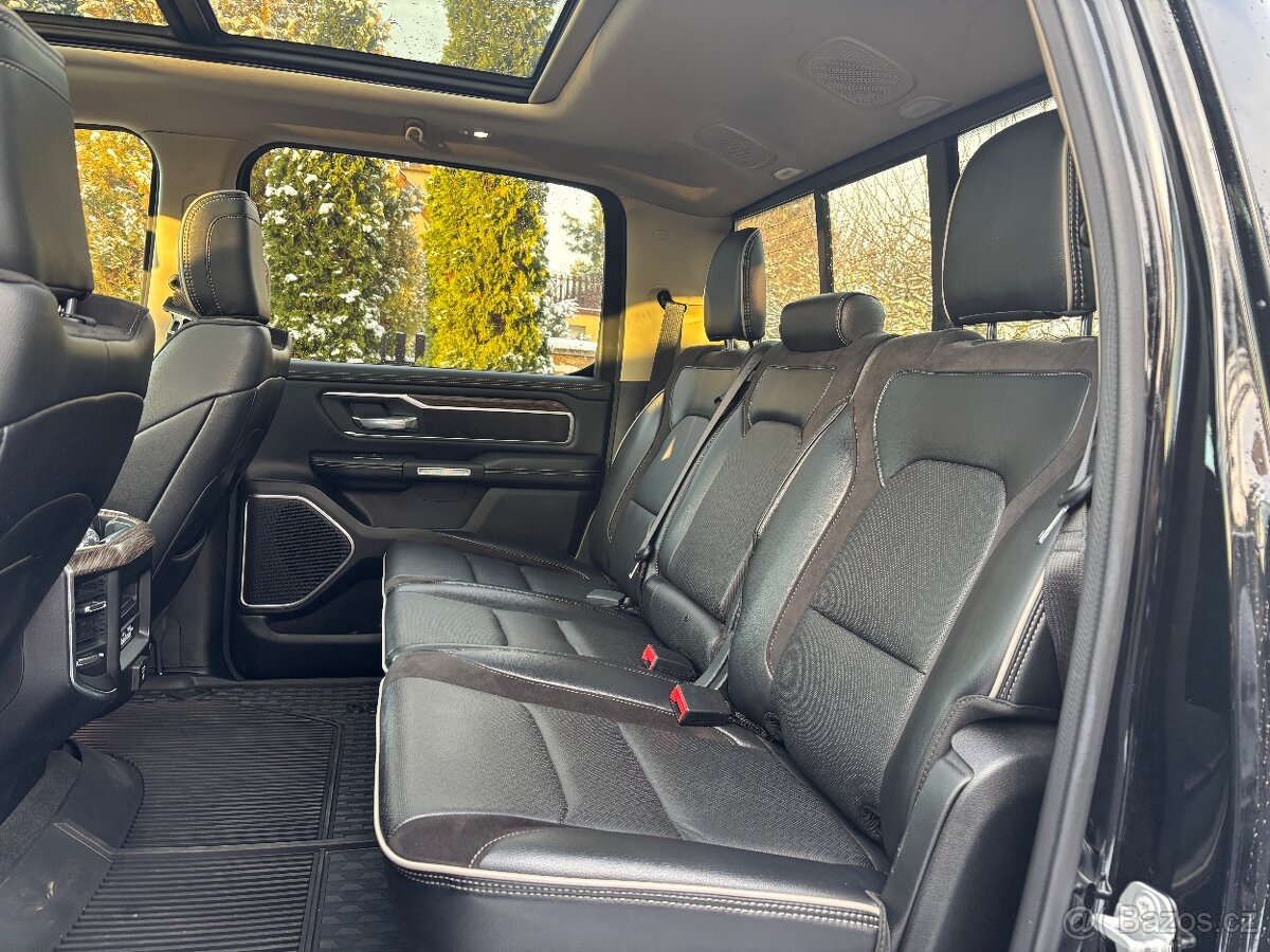 Dodge Ram 1500 5.7 Hemi Laramie 82 000km - 11