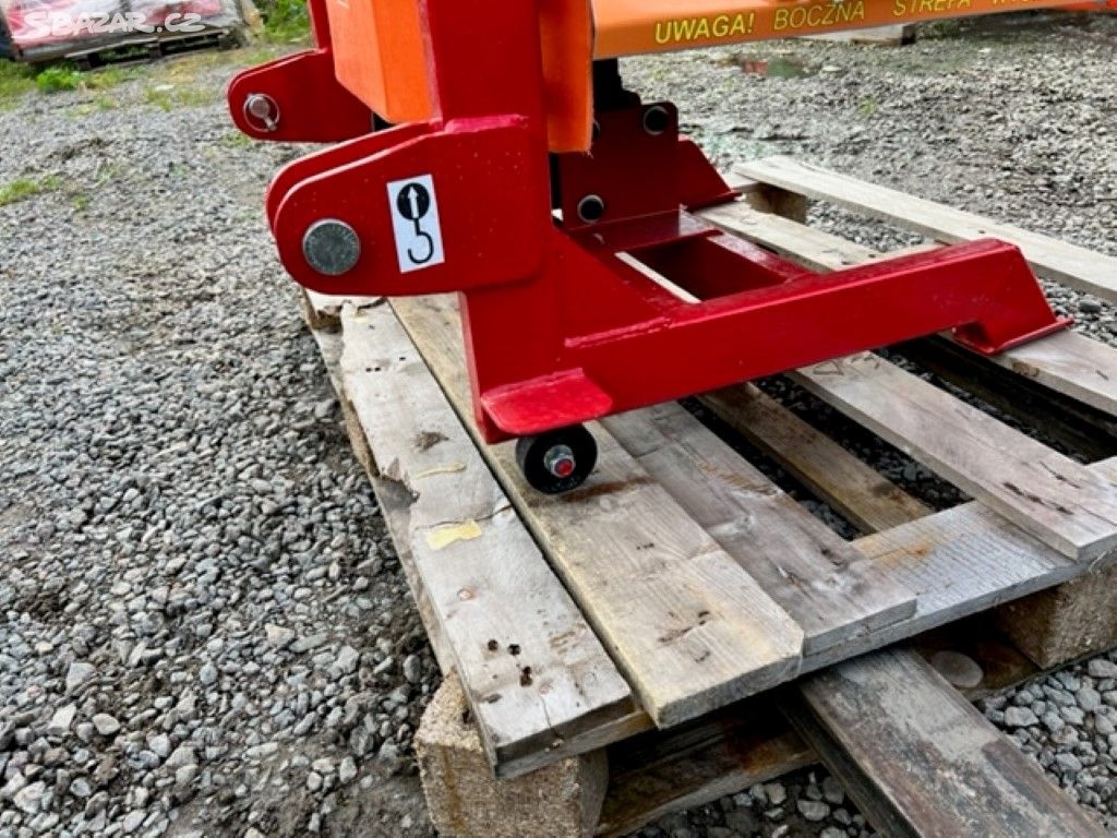 Rozmetadlo komunální 550kg - 11