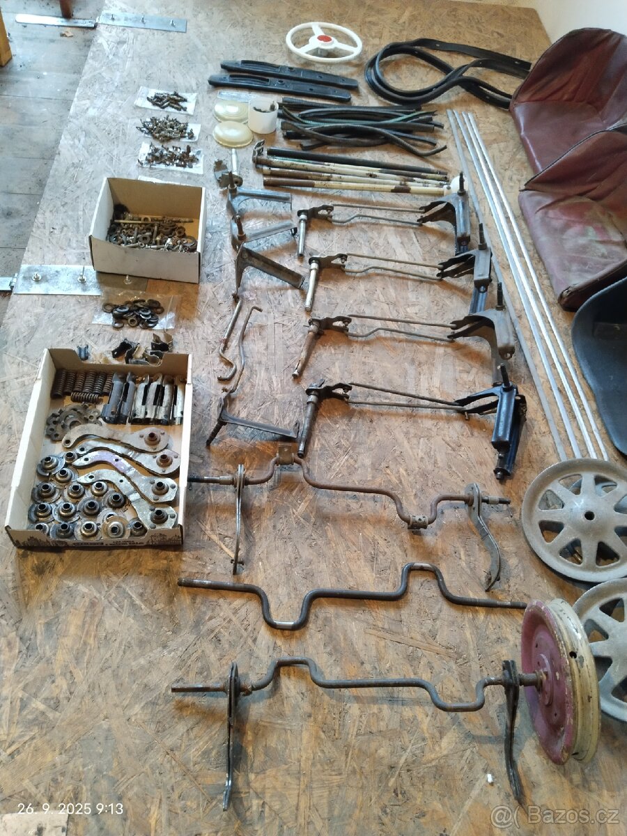 Šlapací autíčko dily - 11