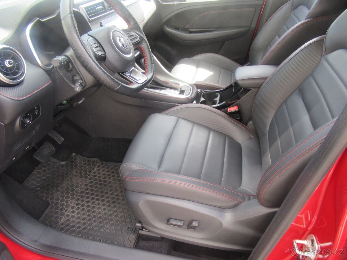 MG ZS 1,0i AT Exclusive - 11