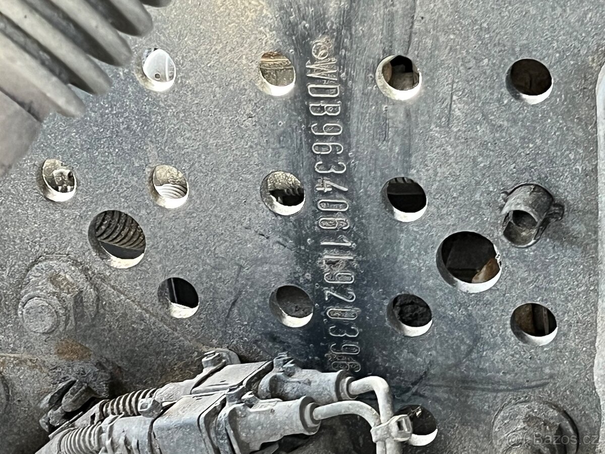 Tahač Mercedes-Benz Actros 1845 LowDeck - 11