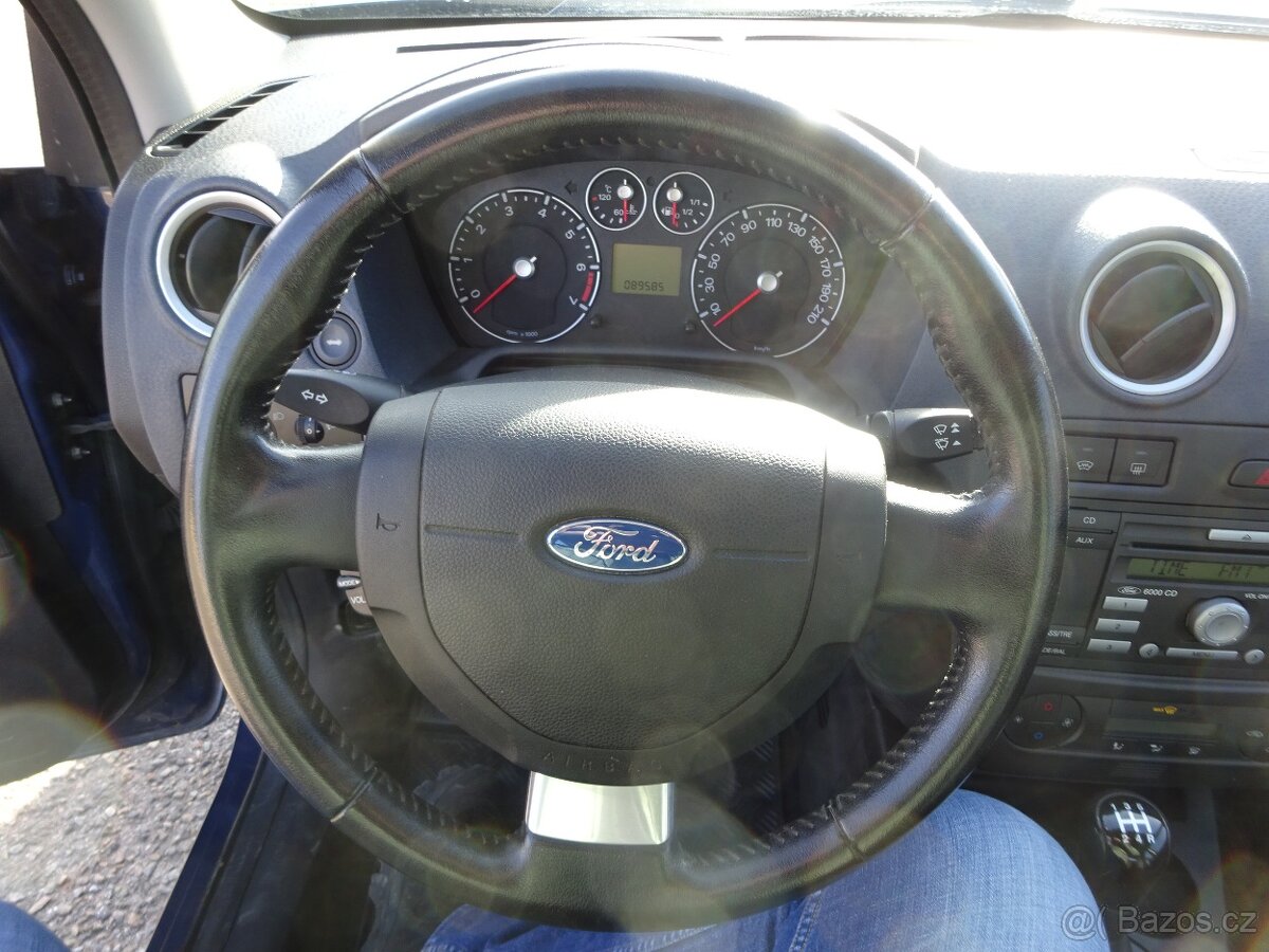 Ford Fusion 1.4i r.v.2008 (59KW) 2.Majitel Koupeno v ČR - 11