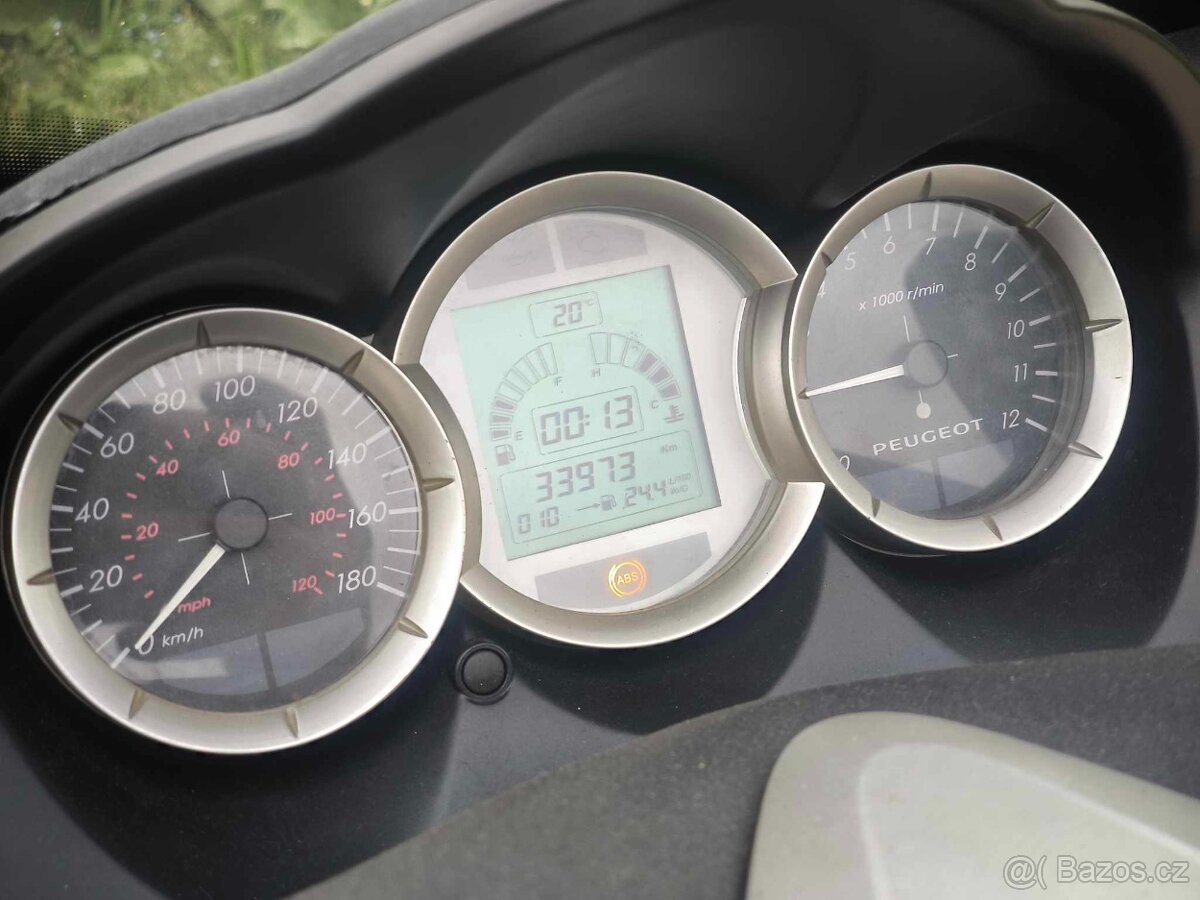 Peugeot satelis 125cm r.v 2013 - 11