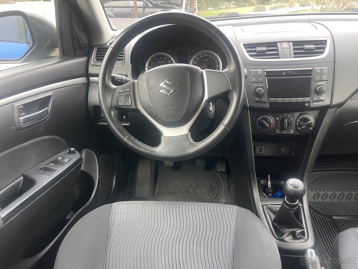 Suzuki Swift 1.2 i 69 kw 4x4 r.v 2010. 122000 km - 11