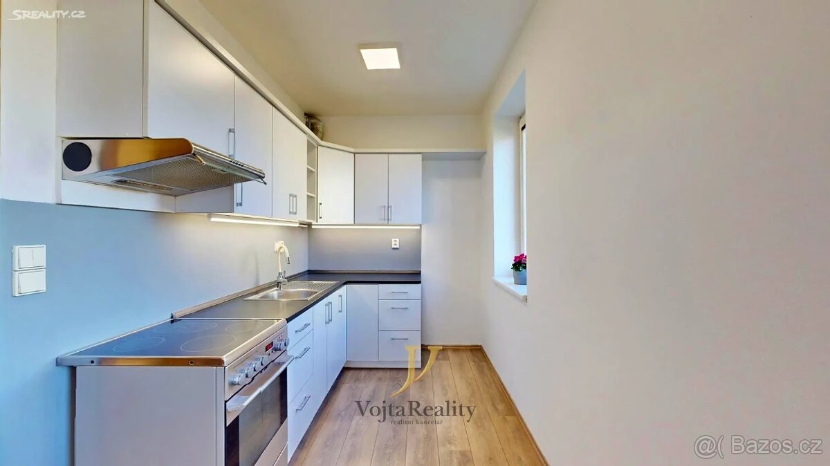 Olomouc Pronájem 2+kk Peškova - 11